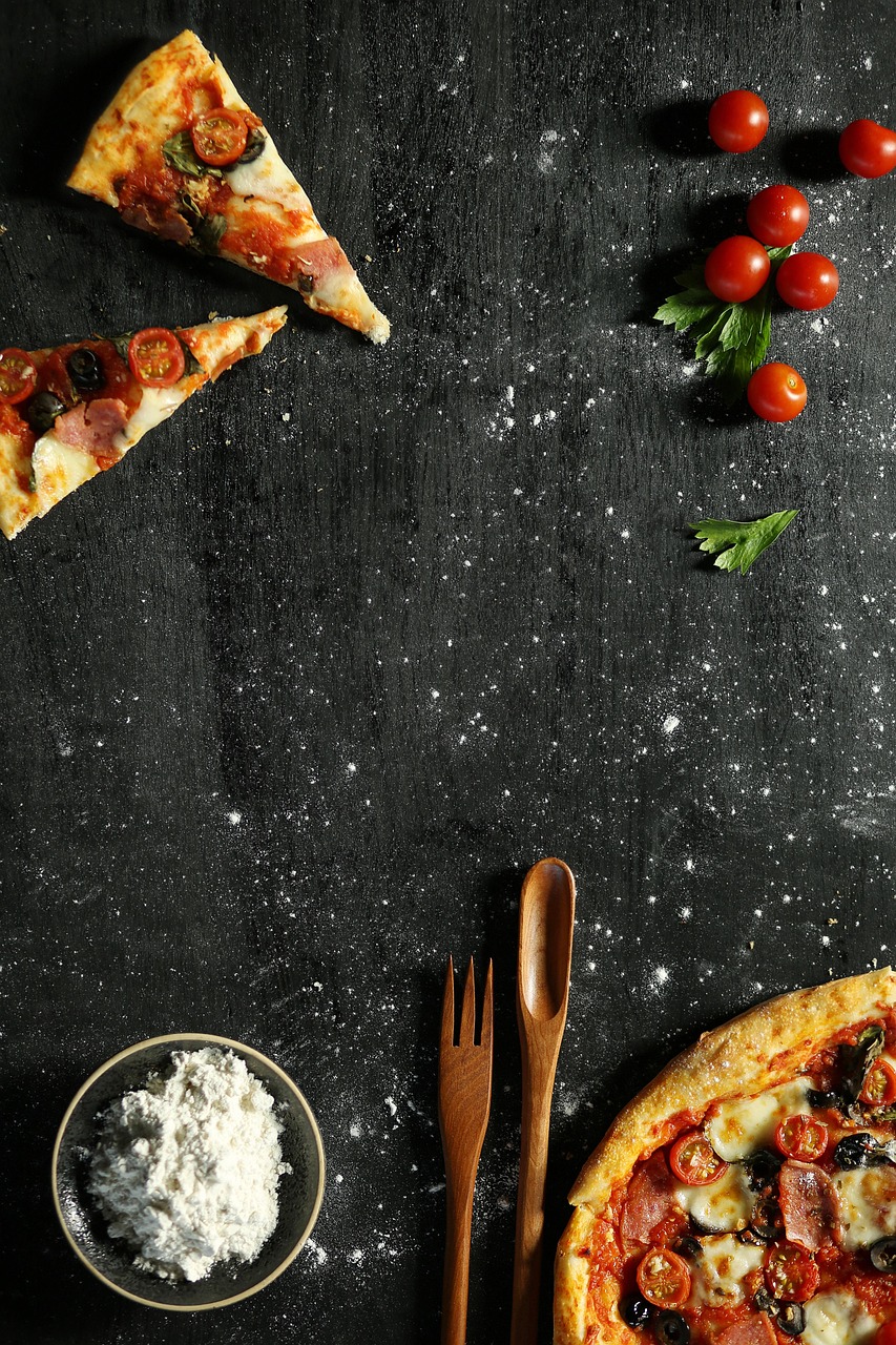 entdecken sie die köstliche welt der pizza – von klassischen italienischen varianten bis zu kreativen belägen. erfahren sie mehr über rezepte, backtipps und die geschichte dieses beliebten gerichts.